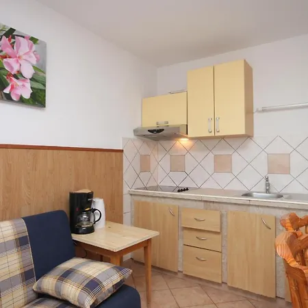 Apartment By The Sea Dajla, Novigrad - 3371 Novigrad (Istria)